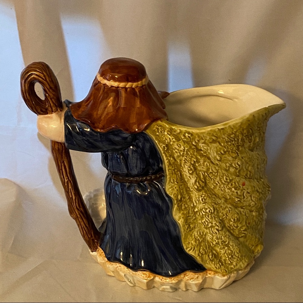 Shepherd Pitcher - Picture 2 of 4